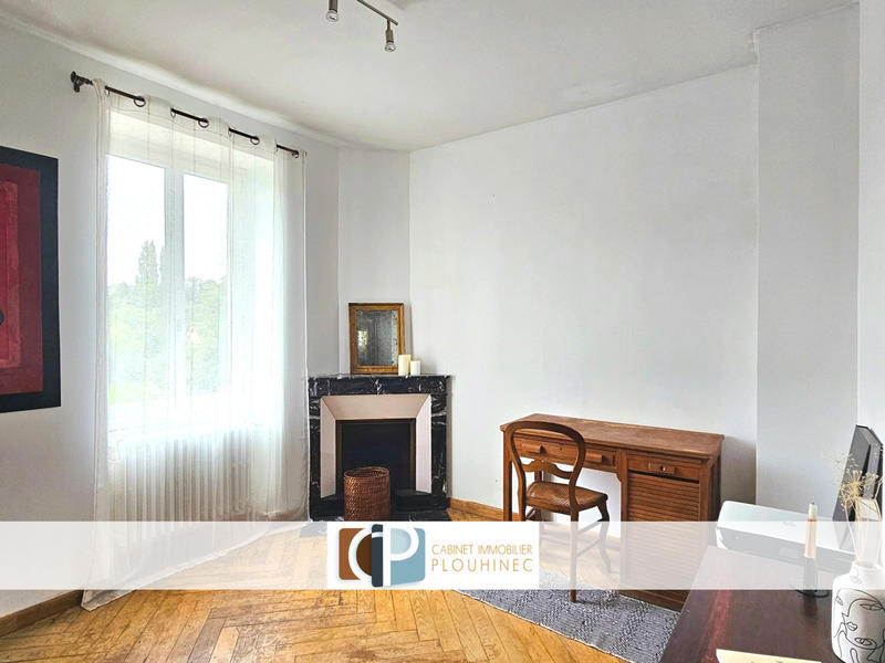 Maison - 180 m² - 5 pièces