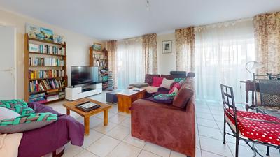 Maison - 180 m² - 7 pièces