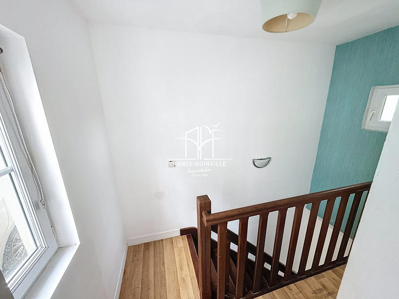 Maison traditionnelle - 65 m² - 3 pièces