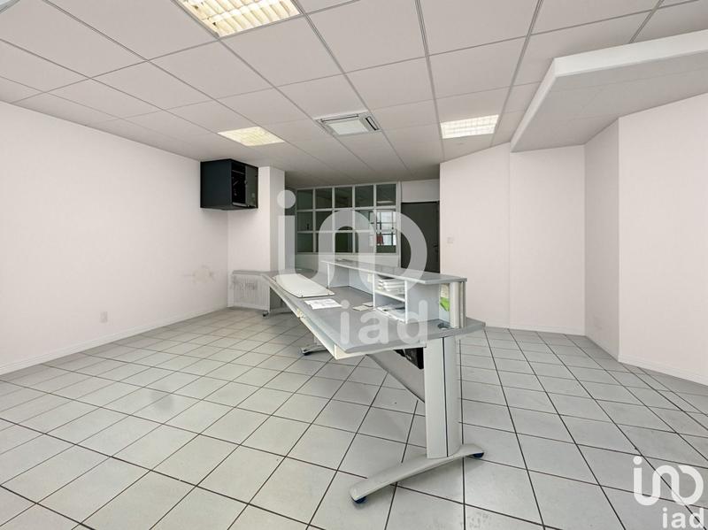 Local commercial - 296 m² - 5 pièces