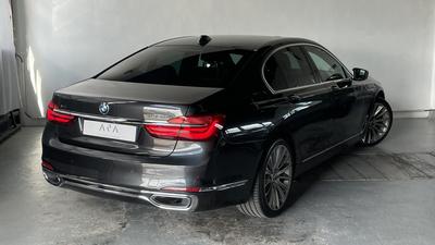 Bmw 740 740dA xDrive 320ch Exclusive