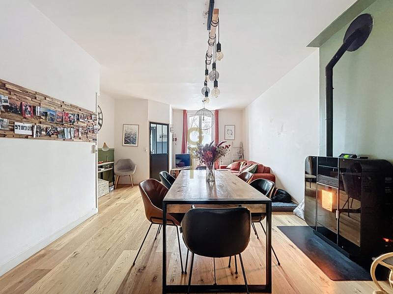 Maison - 85 m² - 4 pièces