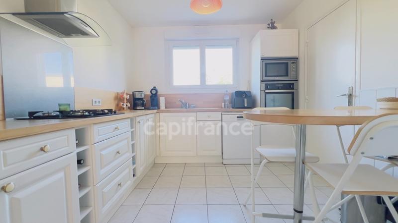 Appartement - 80 m² - 4 pièces