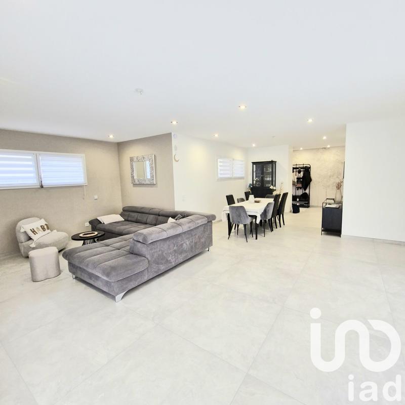 Maison - 163 m² - 6 pièces