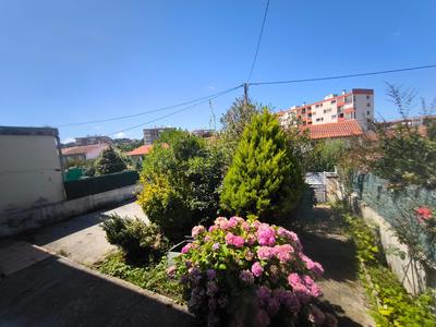 Maison - 94 m² - 7 pièces