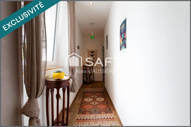 Maison - 384 m² - 12 pièces