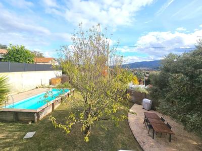 Maison - 197 m² - 5 pièces