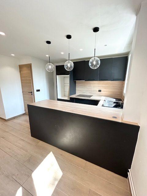 Appartement - 76 m² - 5 pièces