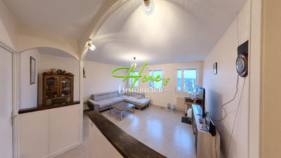 Appartement - 87 m² - 5 pièces