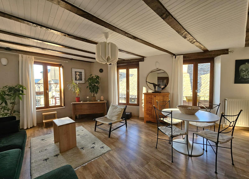 Appartement - 110 m² - 4 pièces