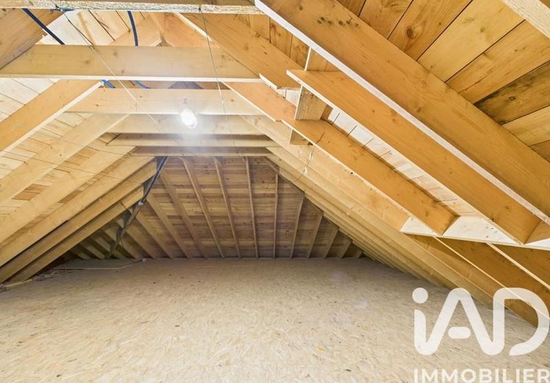 Maison - 94 m² - 4 pièces