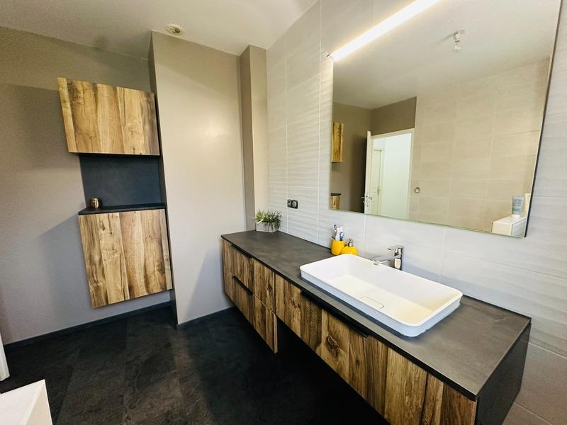 Maison - 122 m² - 5 pièces