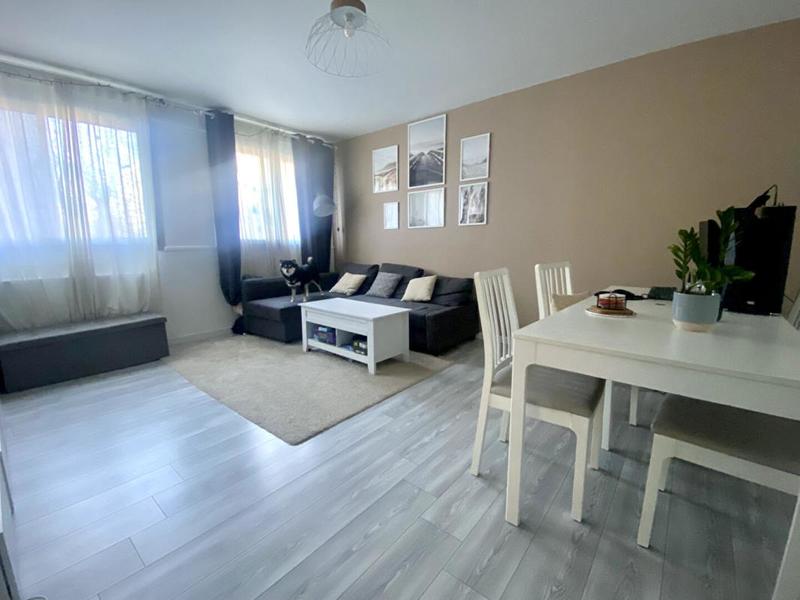 Appartement - 66 m² - 3 pièces