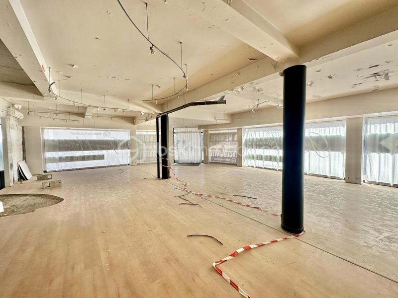 Immeuble - 250 m² - 2 pièces