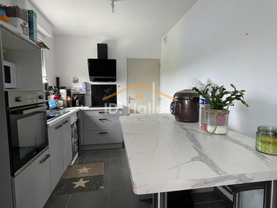 Maison - 101 m² - 5 pièces