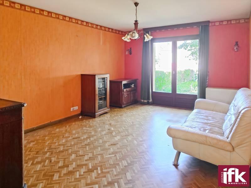 Maison - 104 m² - 6 pièces