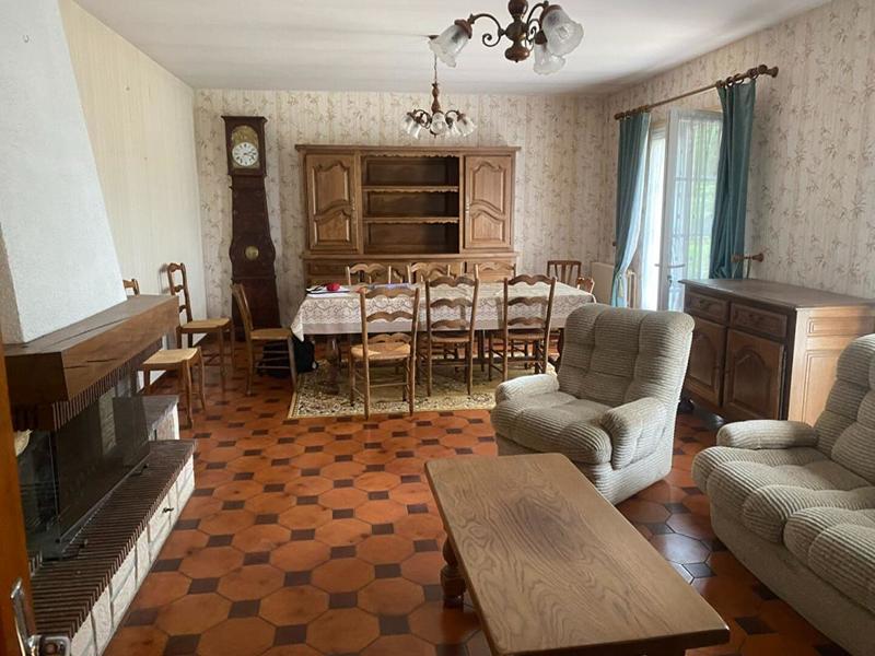 Maison - 102 m² - 4 pièces