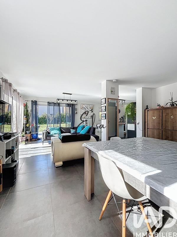 Maison - 138 m² - 5 pièces