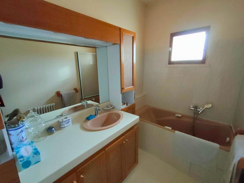 Maison - 144 m² - 6 pièces