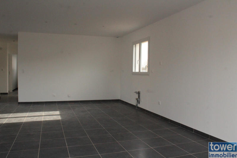 Maison - 94 m² - 4 pièces