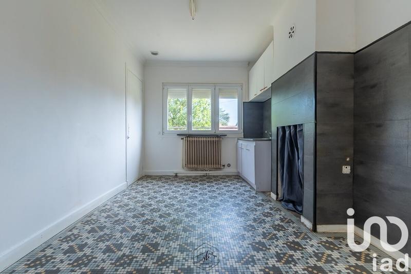 Maison - 184 m² - 7 pièces