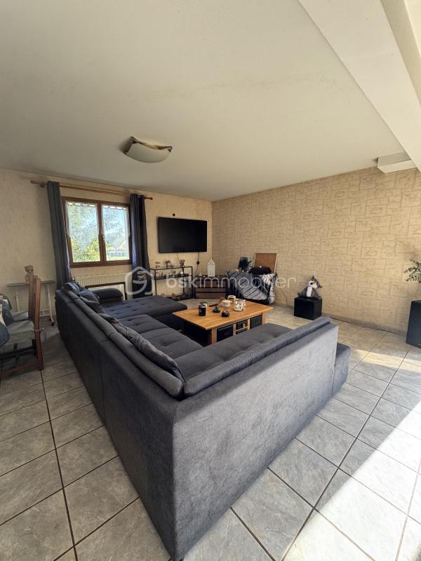 Maison de village - 168 m² - 8 pièces