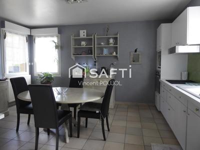 Maison - 174 m² - 5 pièces