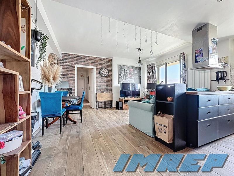 Appartement - 67 m² - 4 pièces