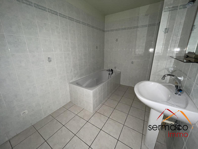 Appartement - 81 m² - 3 pièces