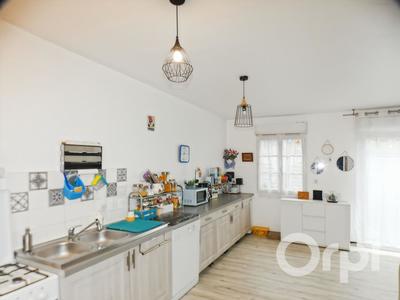 Maison - 87 m² - 5 pièces