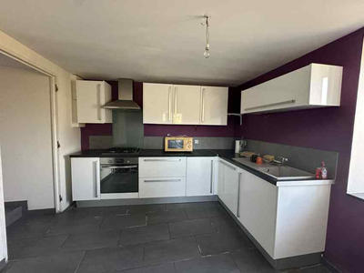 Maison - 84 m² - 4 pièces