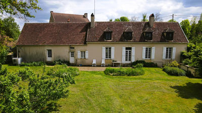 Maison - 170 m² - 7 pièces
