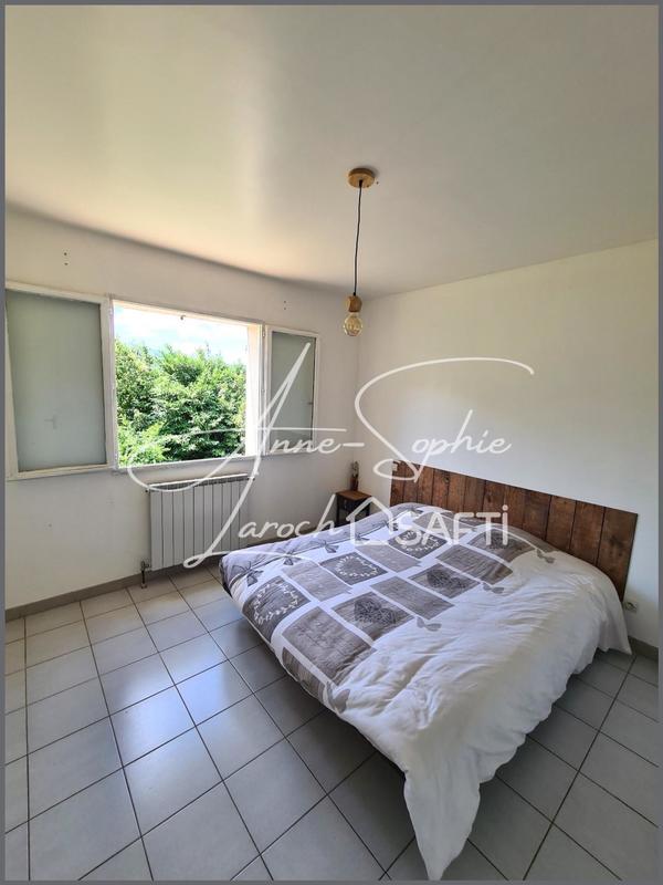 Maison - 92 m² - 4 pièces