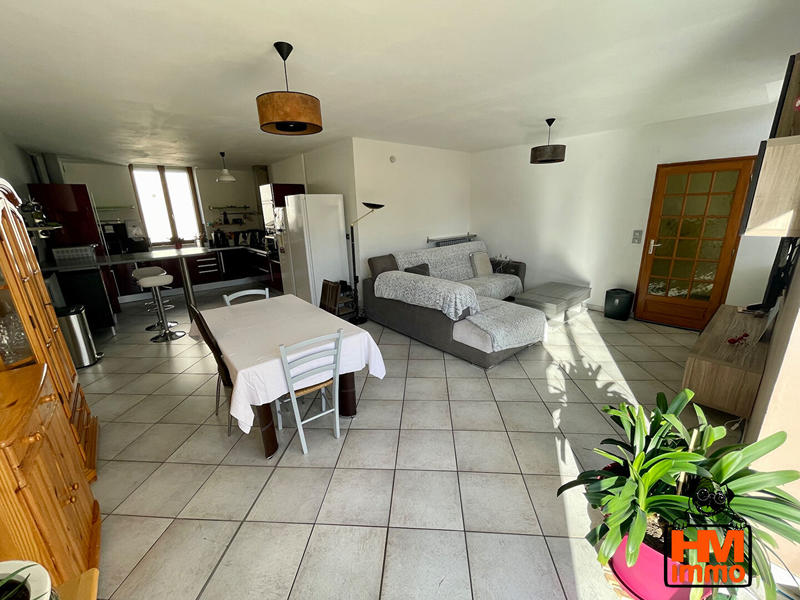 Appartement - 92 m² - 3 pièces