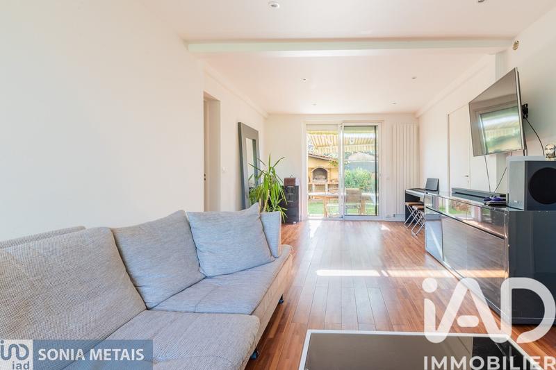 Maison - 98 m² - 6 pièces