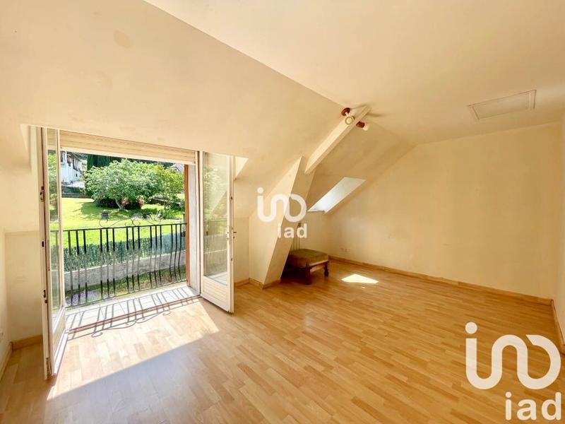 Maison - 177 m² - 5 pièces