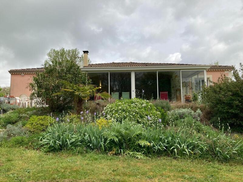 Maison - 175 m² - 8 pièces