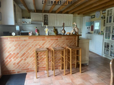 Maison - 99 m² - 4 pièces