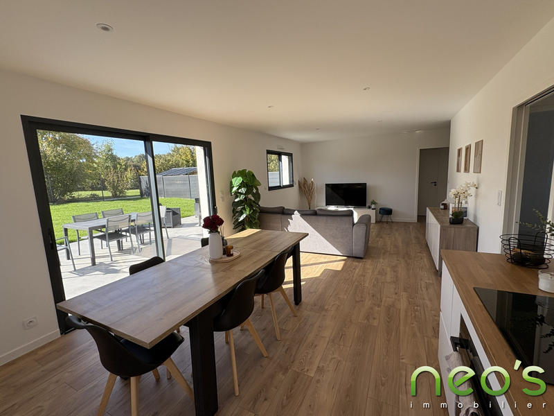 Maison - 83 m² - 5 pièces