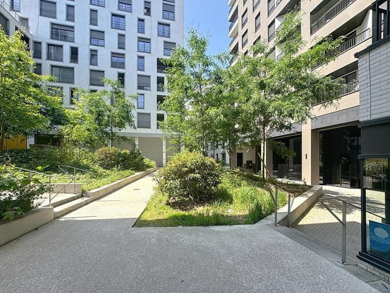 Appartement - 77 m² - 4 pièces