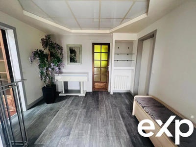 Maison - 153 m² - 7 pièces