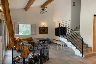 Maison - 160 m² - 5 pièces