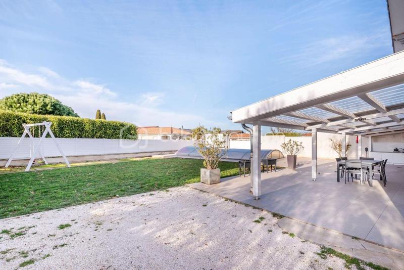 Maison - 178 m² - 6 pièces