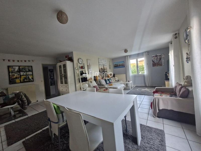 Maison - 90 m² - 4 pièces