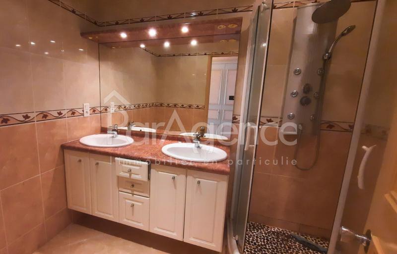 Maison - 146 m² - 7 pièces