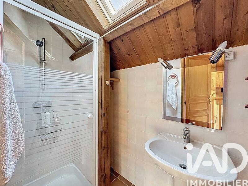 Maison - 272 m² - 10 pièces