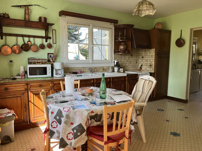 Maison - 140 m² - 5 pièces