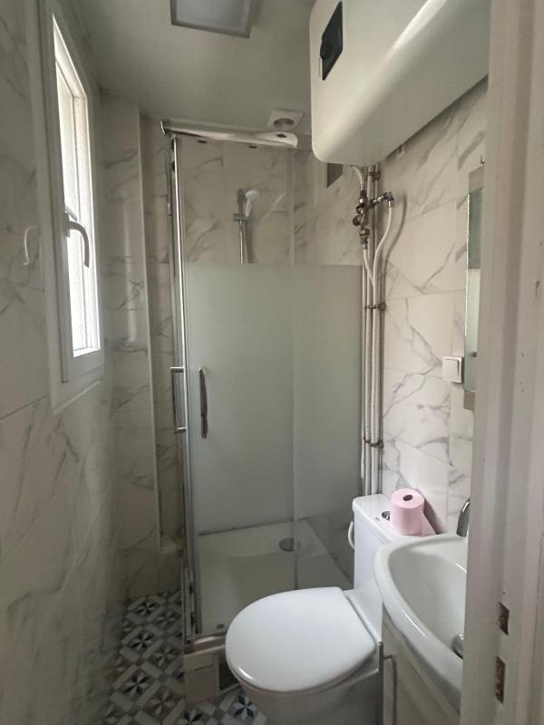 Studio - 17 m² - 2 pièces