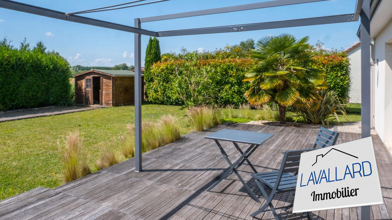 Maison - 175 m² - 9 pièces