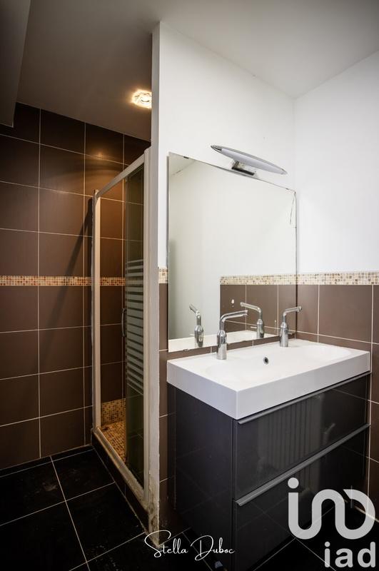 Maison - 185 m² - 6 pièces